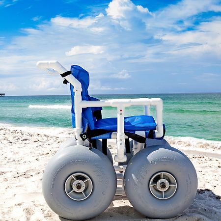 Holiday Inn Express & Suites Panama City Beach Beachfront By Ihg Екстериор снимка