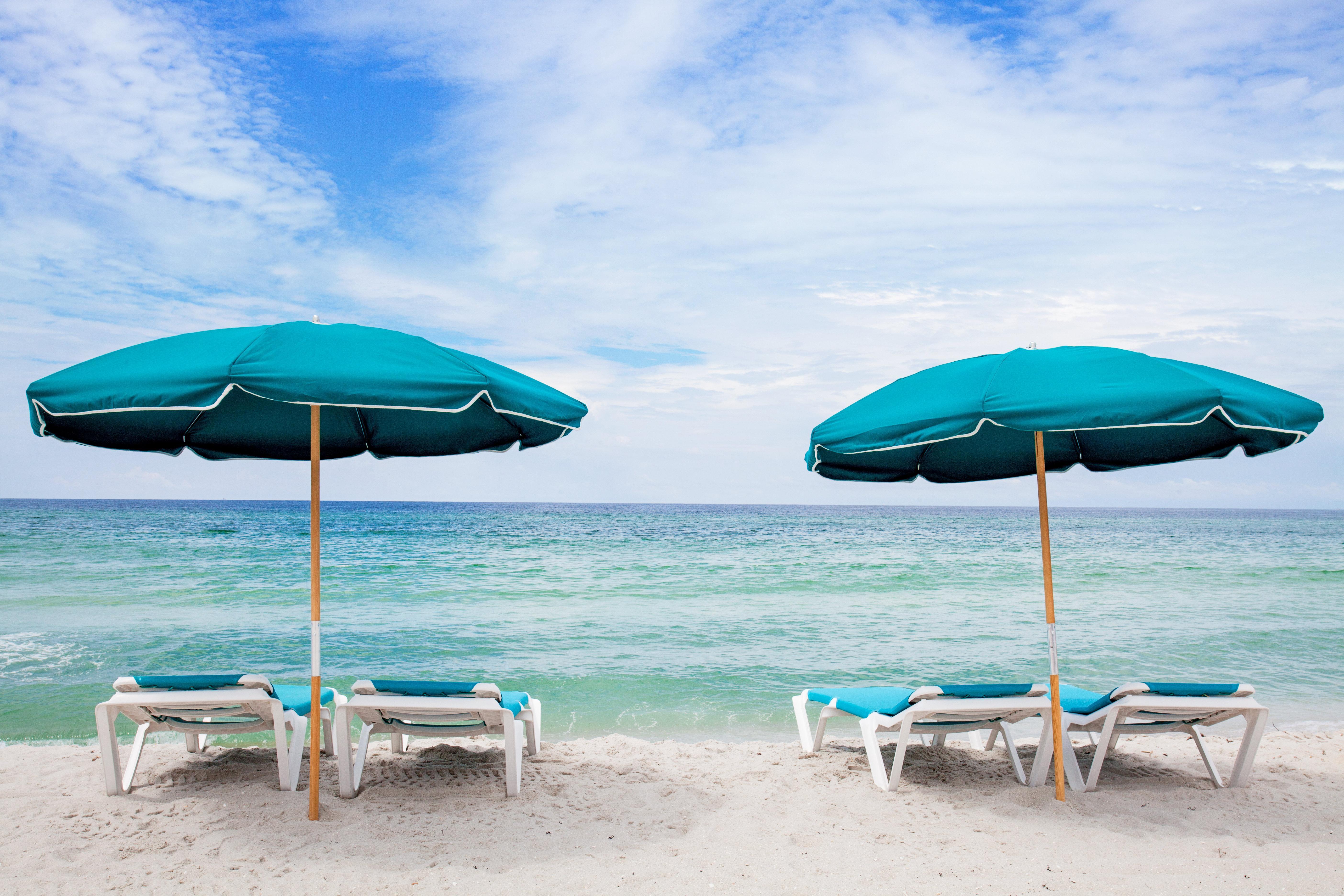 Holiday Inn Express & Suites Panama City Beach Beachfront By Ihg Екстериор снимка