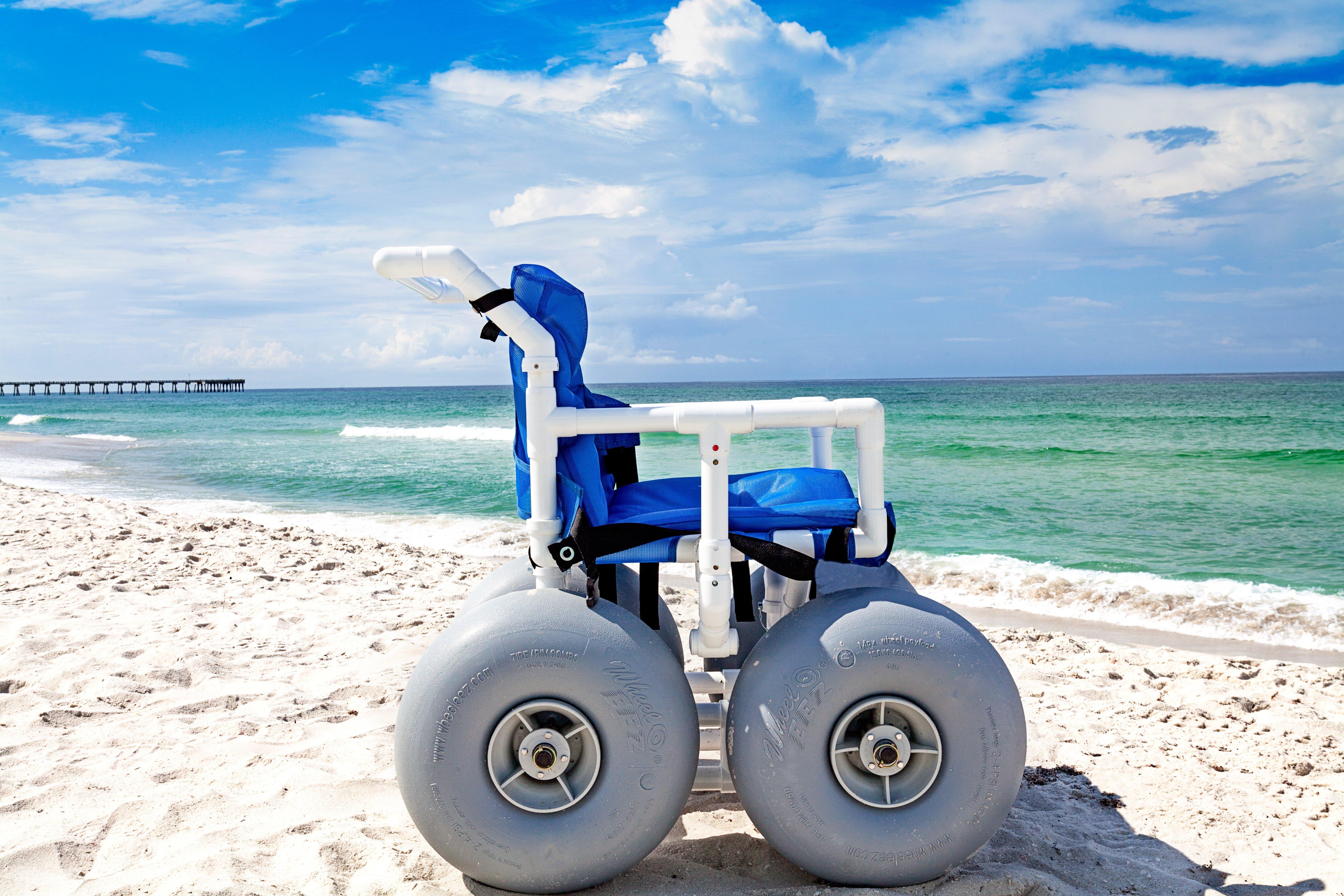 Holiday Inn Express & Suites Panama City Beach Beachfront By Ihg Екстериор снимка