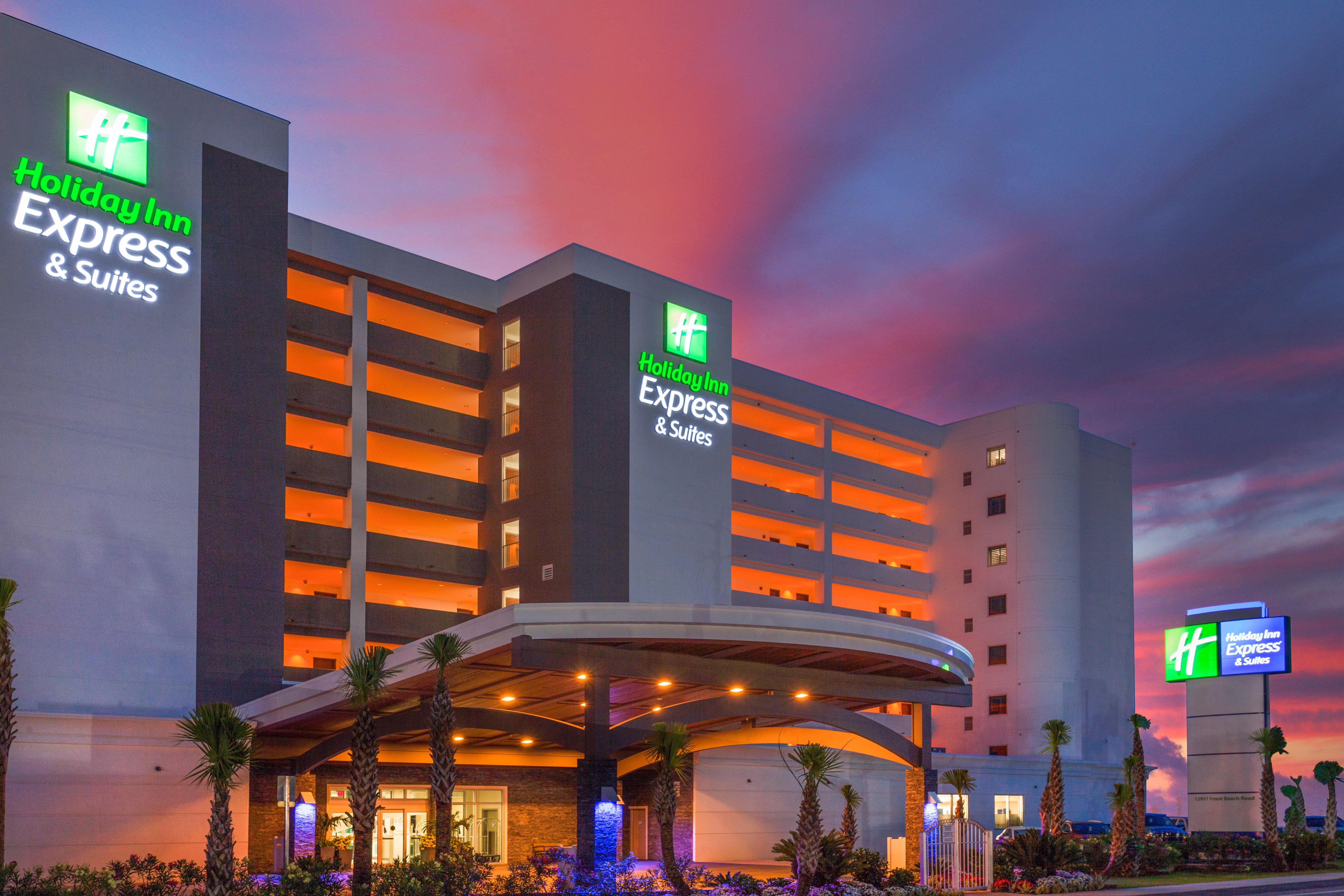 Holiday Inn Express & Suites Panama City Beach Beachfront By Ihg Екстериор снимка